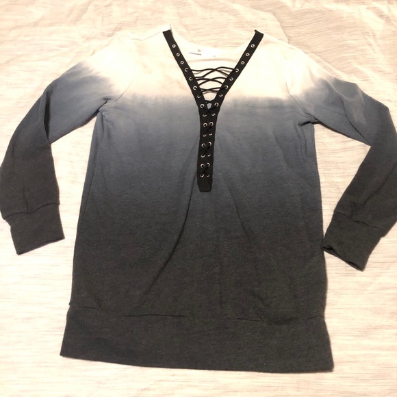 Ombré Lace up Sweater $15 obo - Picture 2 of 3